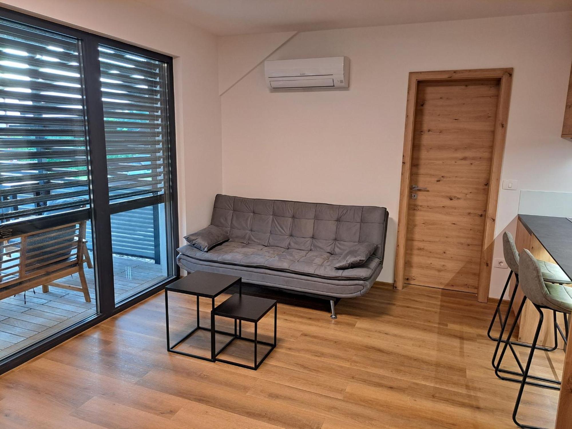 Apartamento S&B'S Retreat Godovic Exterior foto
