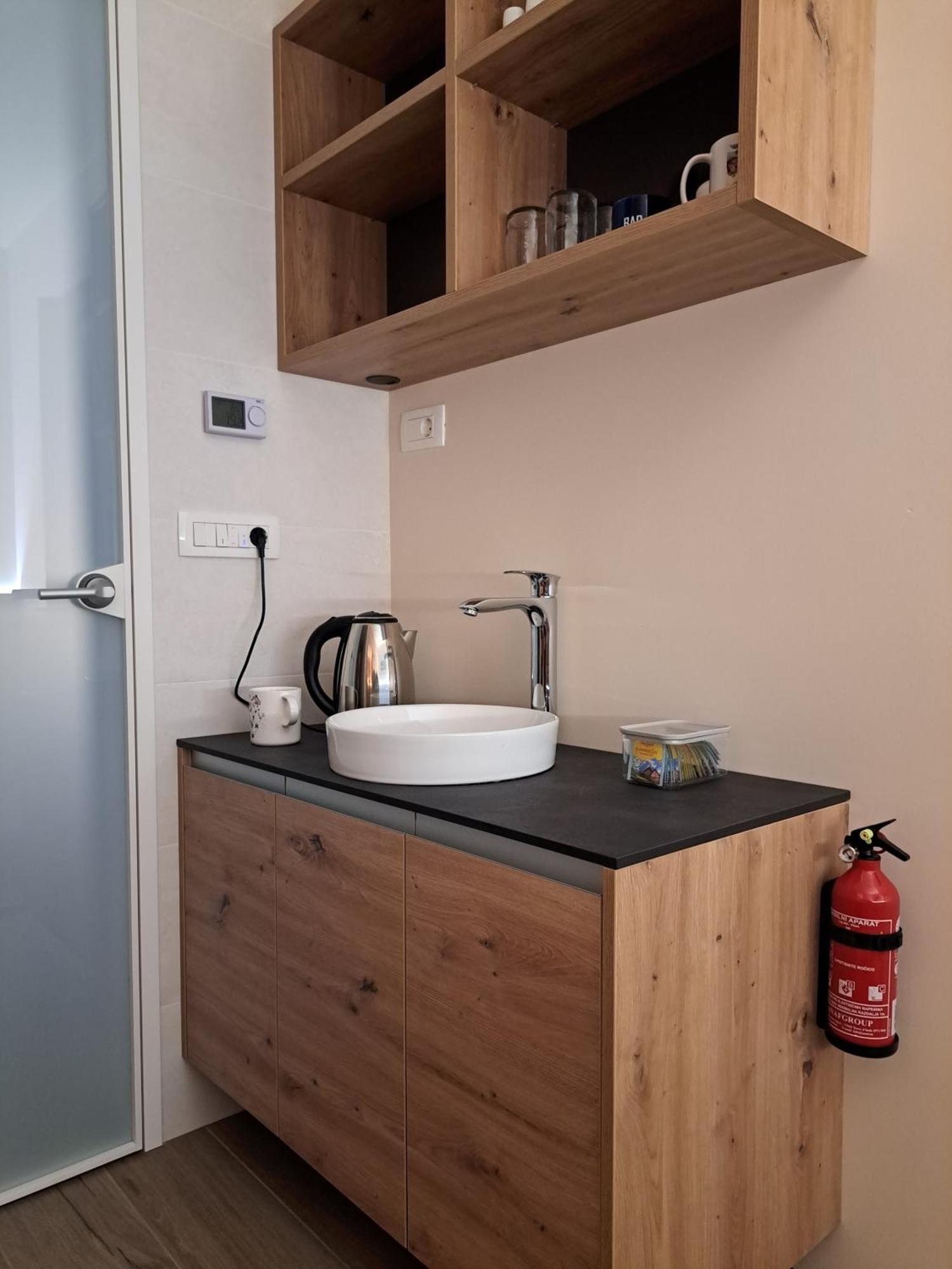 Apartamento S&B'S Retreat Godovic Exterior foto